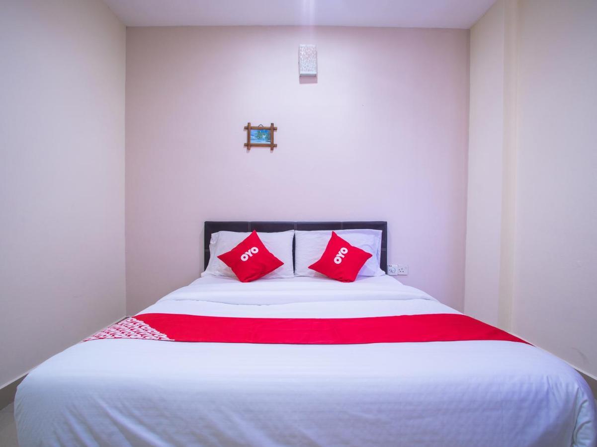 Hotel Oyo 44010 Royals Star Seremban